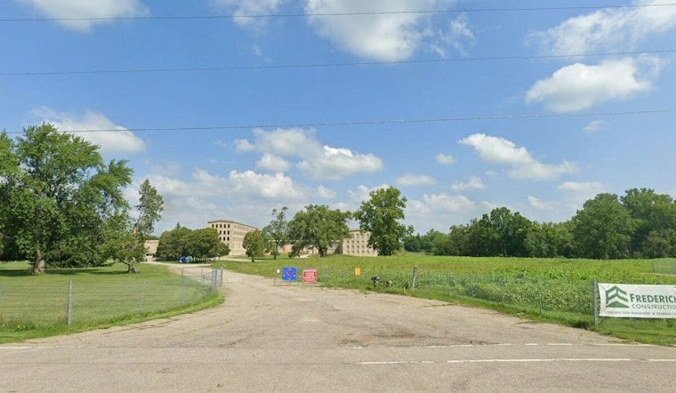 Vicksburg Mill Owner Pitches 10,000-Person Concert Venue, Villagers Brace for Traffic