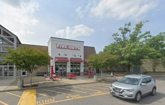 Viral Walking Taco Chain Flavor Hive Claims Old Five Guys Spot at Chesterfield Mall