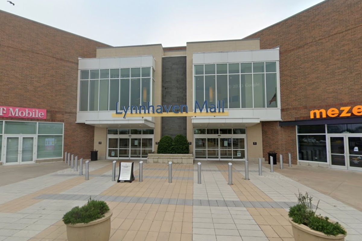 Va Storage Chicago Miss A Opens First Virginia Store at Lynnhaven Mall