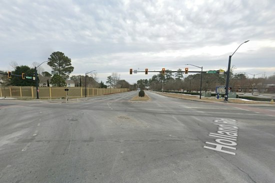 Virginia Beach Police Hunt Motorcyclist Who Hit 100 MPH, Fled Into Neighborhood