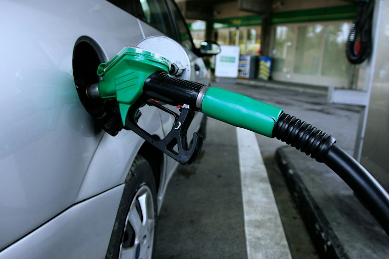 Virginia GOP Presses Spanberger for Special Session on 90-Day Gas Tax Holiday