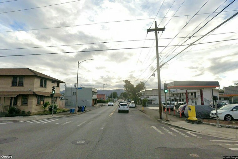 Wahiawā Raid Nets 36 Gambling Machines, Loaded Gun, $21,639 in Cash