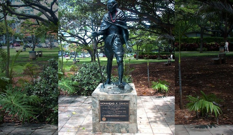 Waikiki Gandhi Statue Hosts Free World Peace Night, Years After Toppling