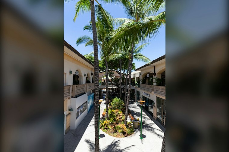 Wailea Shopping Center Hosts Free Keiki Halloween With Flight Vouchers Up for Grabs