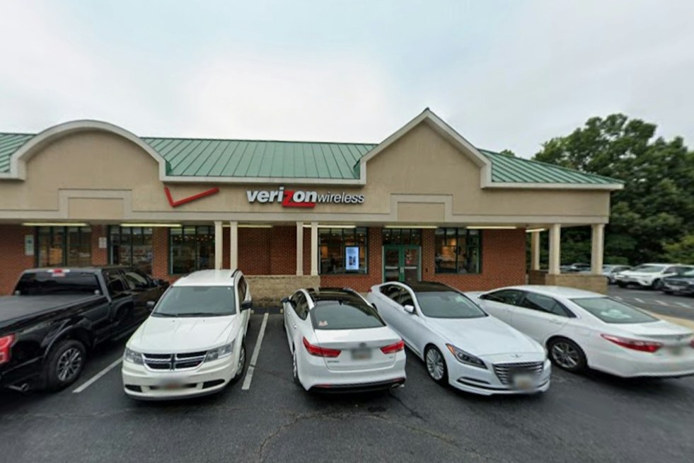 Waldorf Fire Torches 27 Vehicles Behind Verizon Store, Causes $3.5M in Damage