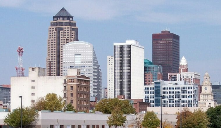 Warm, Gloomy Tuesday in Des Moines Before Halloween Week Thunderstorm Slam