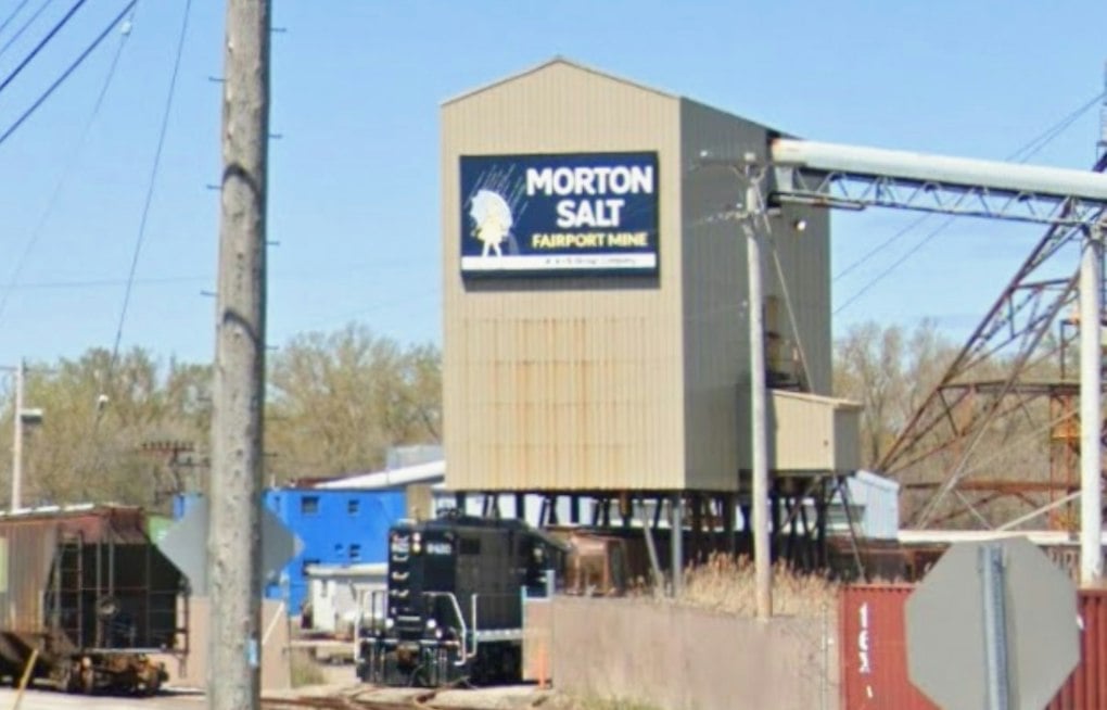 Water Floods Fairport Harbor Salt Mine, Morton Shuts Down Lake Erie Operation