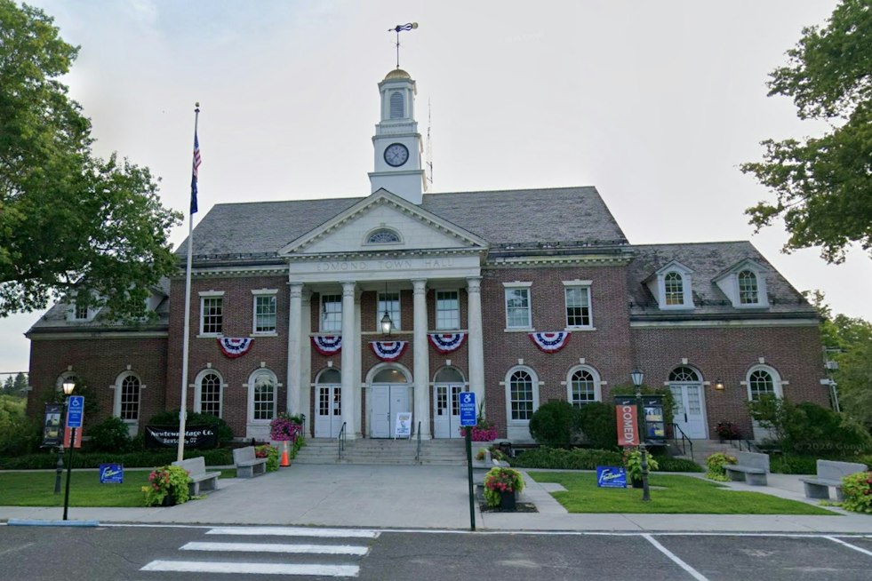 Waterbury Symphony Brings 30-Piece Orchestra To Newtown For Halloween Concert