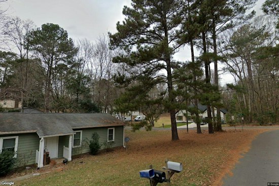 Waxhaw Police Search for Missing 16-Year-Old Last Seen on Anne Avenue