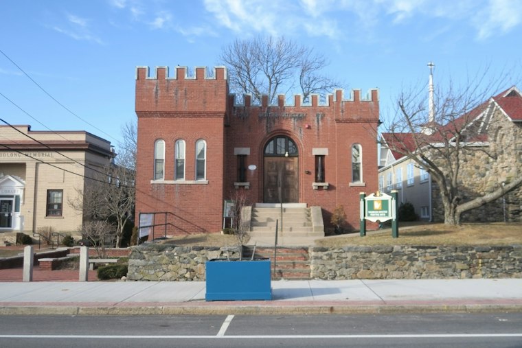 West Bay Open Studios Moves to November, Betting Shoppers Will Buy Early