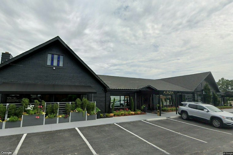 West Bloomfield Gets Smash Burgers, Carbonara and Pool Tables at New Stoli's