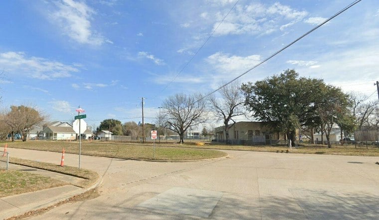West Dallas Juvenile Shot On Bataan Street, Driven To Hospital As Suspect Remains At Large