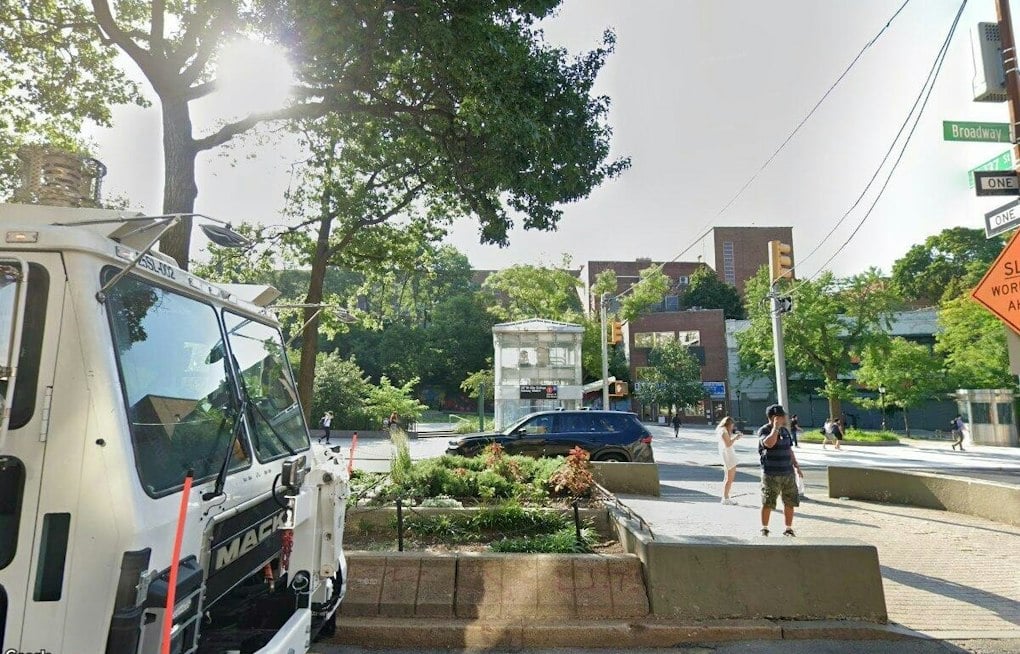 West Harlem's 137th St Station Gets Elevators After 122 Years of Stairs Only