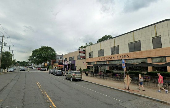 West Hartford's Park Road Trades Old Parade for New Fall Festival, Draws Crowds