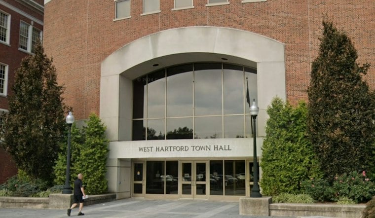 West Hartford School Board Splits 5-2 on New Tech Rules, Delays Phone Ban Vote