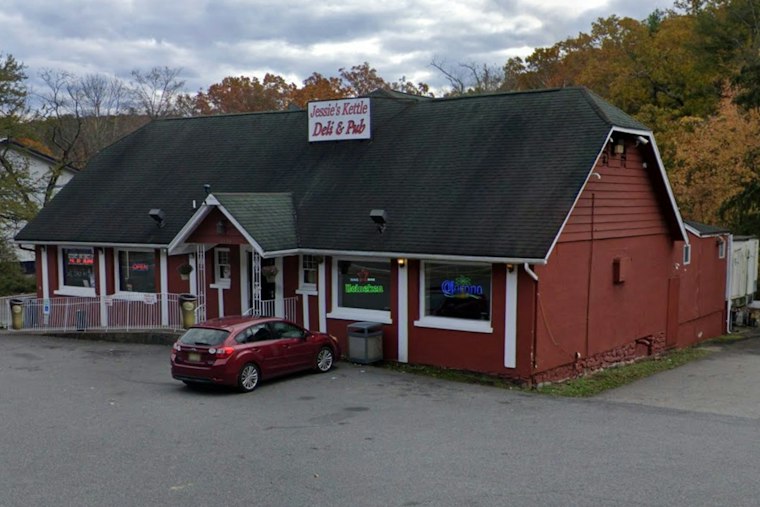 West Milford Police Sergeant Arrested in Totowa Over Alleged Restaurant Assaults