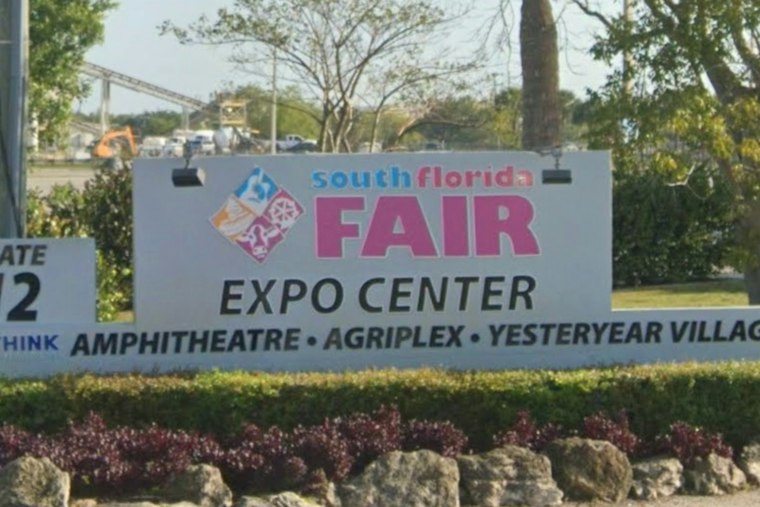 West Palm Beach Fairgrounds Splits Halloween Into Sweet Spookyville and Scary Fright Nights
