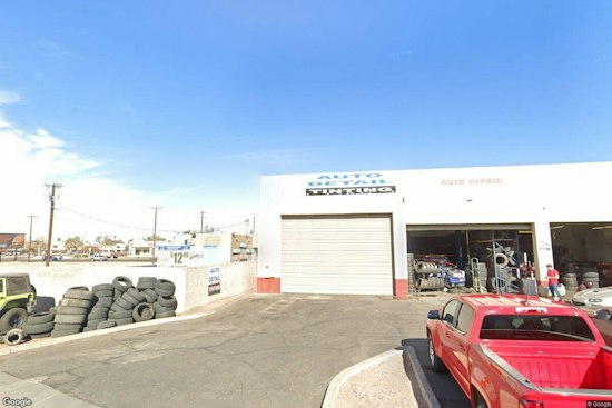 West Phoenix Auto Shop Fire Forces First-Alarm Response Near 75th and Indian School