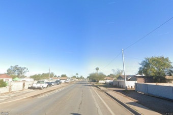 West Phoenix Man Clings to Life After Shooting Near 31st Avenue, Suspect Flees