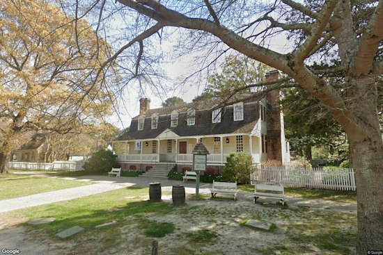 Williamsburg Tavern Serves Up Grand Illumination Dinner With Fireworks on the Side