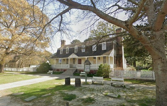 Williamsburg Tavern Serves Up Grand Illumination Dinner With Fireworks on the Side