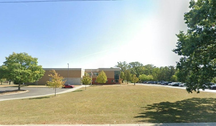 Wimpy Kid Author Jeff Kinney Ambushes Columbus Elementary, Students Nearly Riot