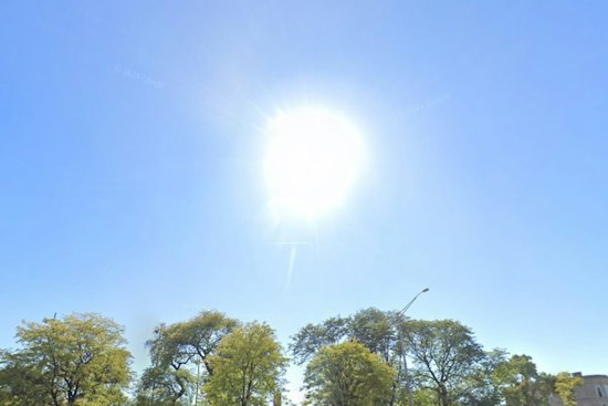 Wind-Whipped Friday to Slam Chicago Before Sun-Soaked Weekend