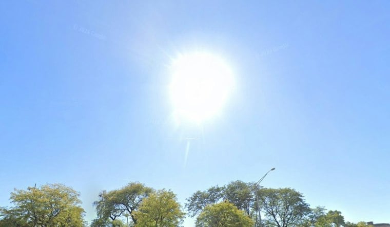 Wind-Whipped Friday to Slam Chicago Before Sun-Soaked Weekend