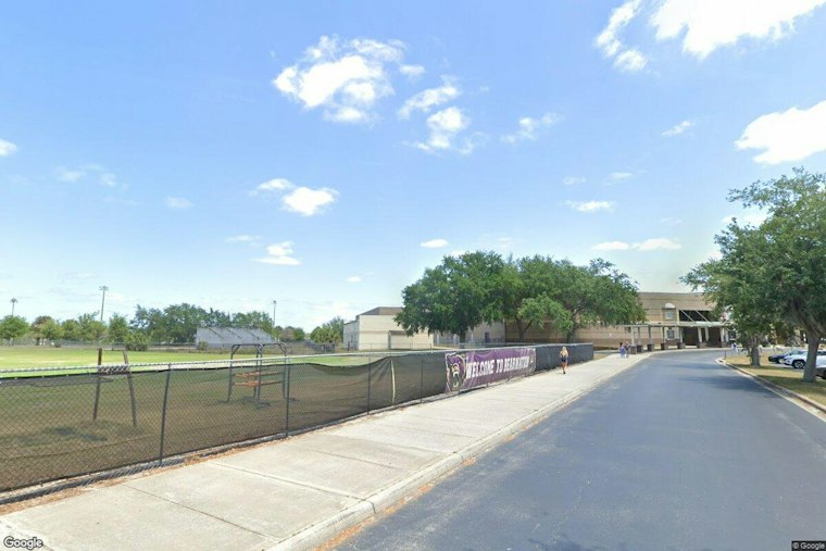 Winter Springs Coaches Quit After Parent Allegedly Headbutts Coach in Locker Room