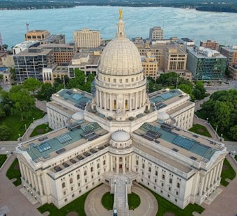 Wisconsin Regulators Green-Light Two Gas Plants to Feed Data Center Boom
