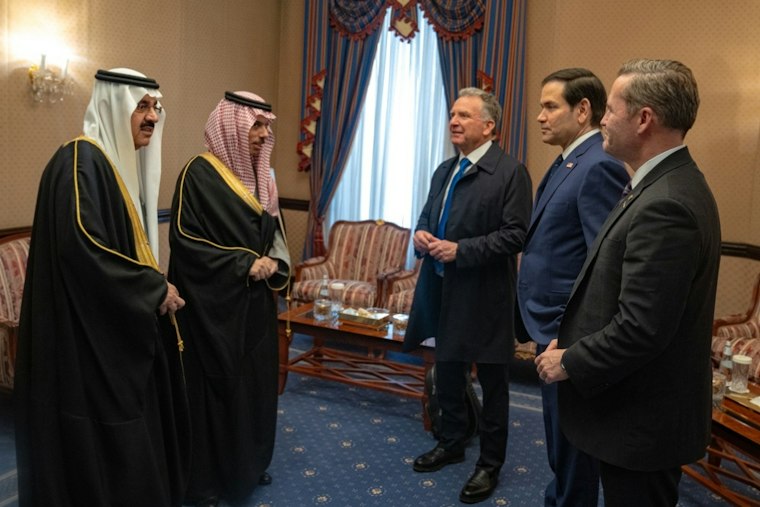 Witkoff Heads to Oslo for Ukraine Talks, Then Plans Putin Meeting in Russia