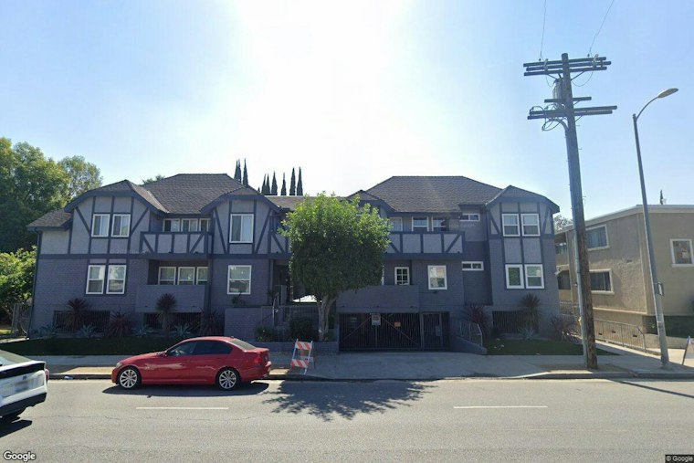 Woman Dead, Teen Girl Hospitalized After Stabbing Near Burbank Boulevard