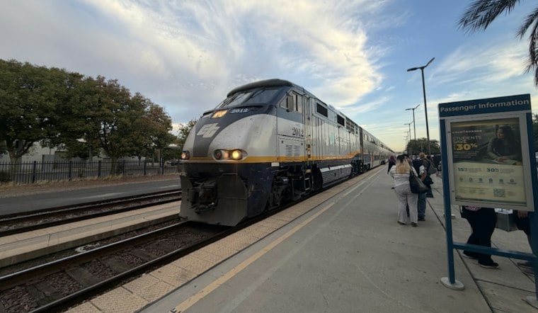 Woman Killed by Train Near Downtown Fresno, Police Investigate