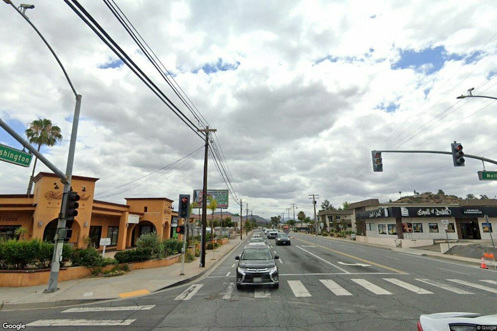 Woman Killed Crossing South Mollison Avenue in El Cajon, Driver Flees Scene