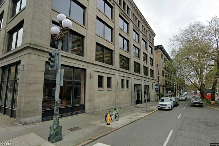 Woman Leaps From Stopped Car In Kent After Fake Uber Picks Her Up In Pioneer Square