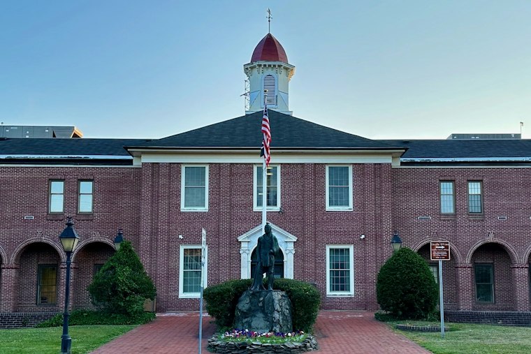 Woodbury Man Pleads Guilty to Hacking Brother With Hatchet, Faces 5 Years