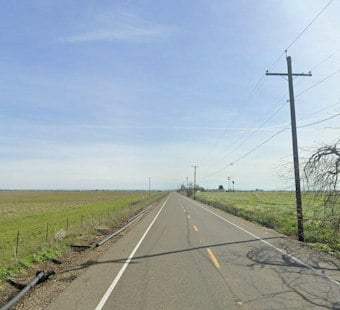 Wrong-Way Driver Dies in I-5 Crash Near Hood Franklin Road, CHP Says