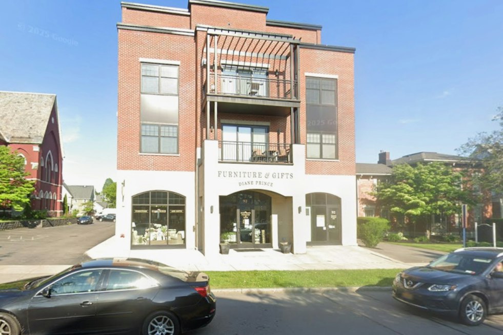 Yemeni Coffee House Signals Move Into Fairport's Main Street After Diane Prince Closes