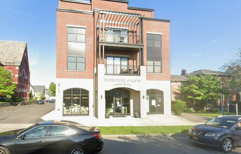 Yemeni Coffee House Signals Move Into Fairport's Main Street After Diane Prince Closes