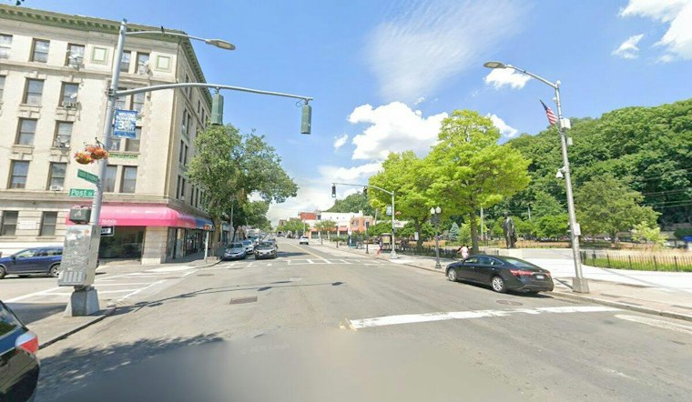 Yonkers Bus Rider Punches Driver Over Slow Door, Then Bolts