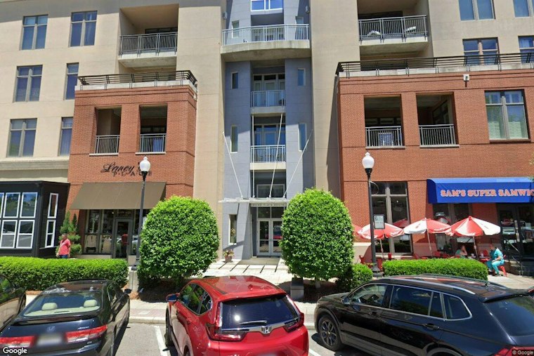 Zozo's Kitchen Plans Hoover Expansion