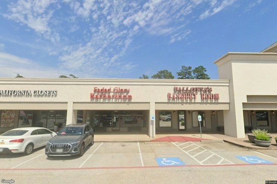 Zyrax Uniform Services Opens Oak Ridge North Showroom Right Off I-45