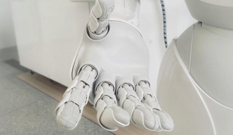 Southside Hospital Worker Busted For Swiping $60K In Robot Surgery Arms