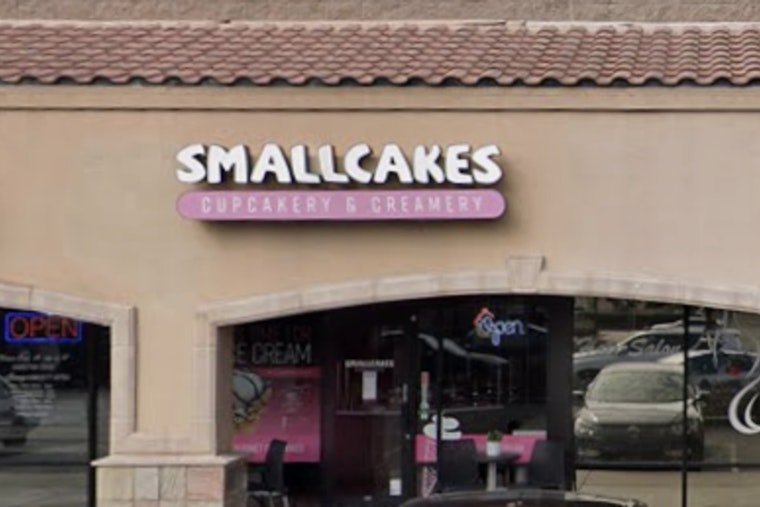 Ahwatukee’s Smallcakes Cupcake Shop Calls It Quits After 8 Sweet Years