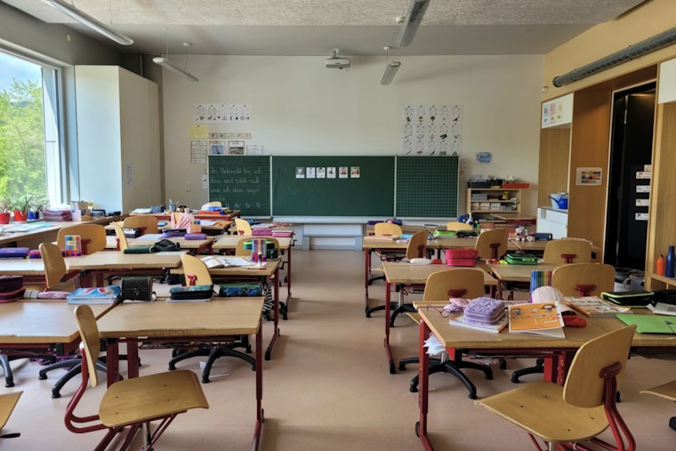 Albany Pols Go to Bat for Recess, Push 30 Minutes a Day for Kids