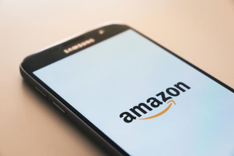 Amazon Finally Bags Walmart as Sales King, Seattle Cashes In