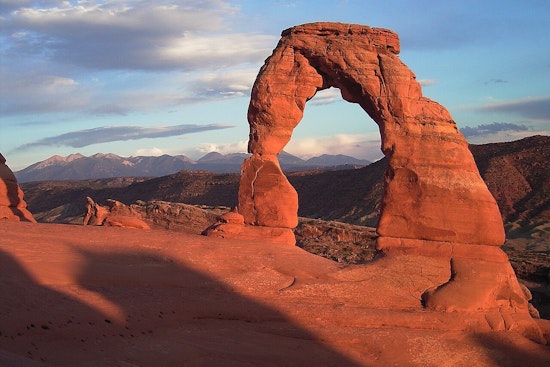 Arches Scraps Timed Tickets, Locals Brace For 2026 Crowds