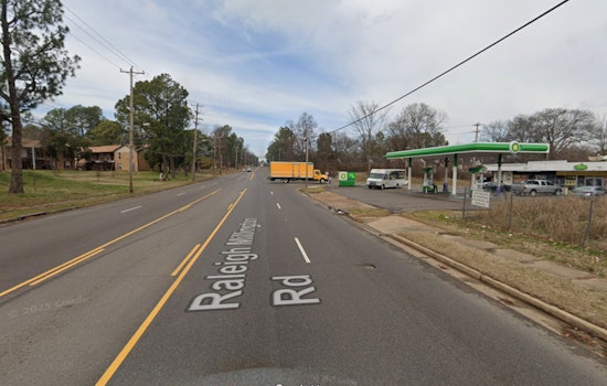 Armed Duo Jacks Customer’s Honda At Memphis Pump
