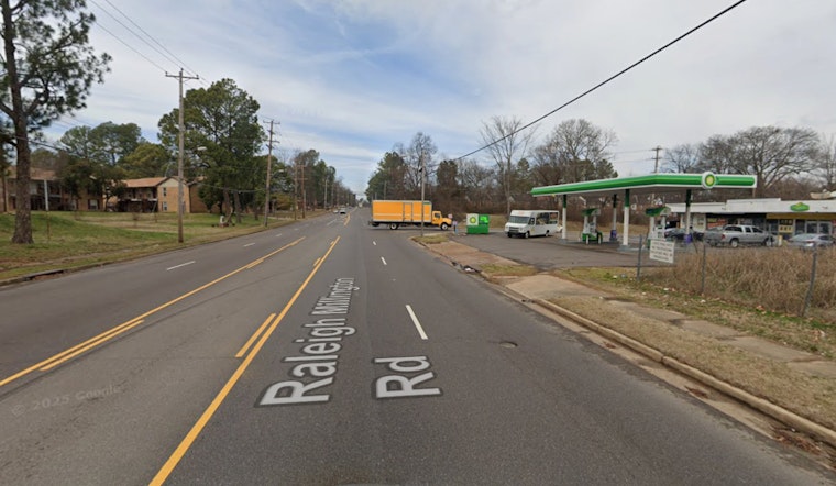 Armed Duo Jacks Customer’s Honda At Memphis Pump