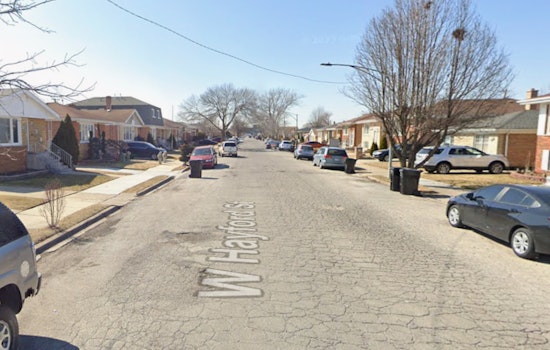 Ashburn 10-Year-Old Shoots His Own Hand Inside Southwest Side Home